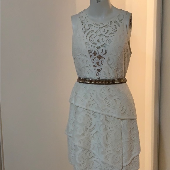 BCBGMAXAZRIA lace dress in off white - Picture 3 of 8